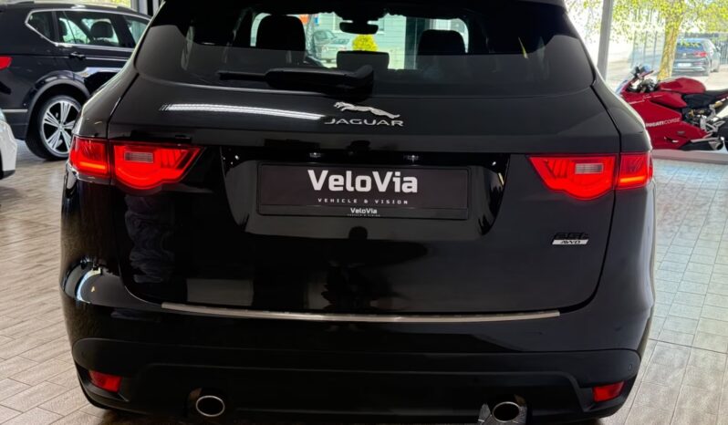 
								Jaguar F-Pace 25t Prestige AWD Kamera/ACC/AHK/Spur full									