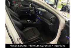 
										Mercedes-Benz E 200 Limousine AMG/Night/Widescreen/Kamera full									