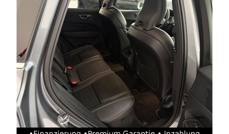 
								Volvo XC60 D5 RDesign AWD/Pano/Head-up/HK-Sound/Kamera full									