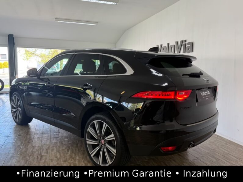 
								Jaguar F-Pace 25t Prestige AWD Kamera/ACC/AHK/Spur full									