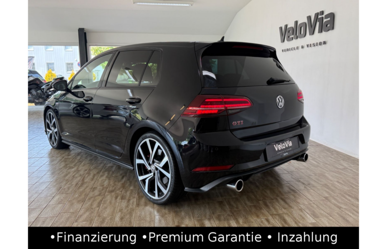 
								Volkswagen Golf VII GTI Performance Virtual/ACC/Leder/LED full									