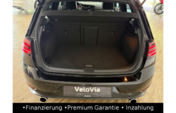 
										Volkswagen Golf VII GTI Performance Virtual/ACC/Leder/LED full									