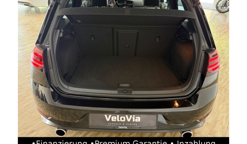 
								Volkswagen Golf VII GTI Performance Virtual/ACC/Leder/LED full									