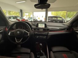 
										BMW X1 xDrive 20i Sport/Shadow/Kamera/AHK/LED/1.Hand full									