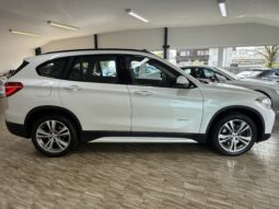 BMW X1 xDrive 20i Sport/Shadow/Kamera/AHK/LED/1.Hand