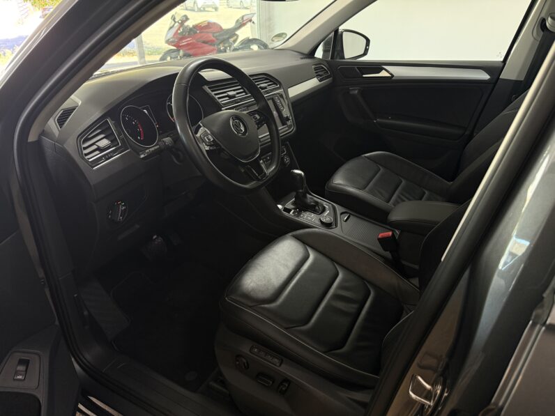 
								Volkswagen Tiguan 2.0TSI 4Motion/Keyless/Kamera/ACC/Leder full									