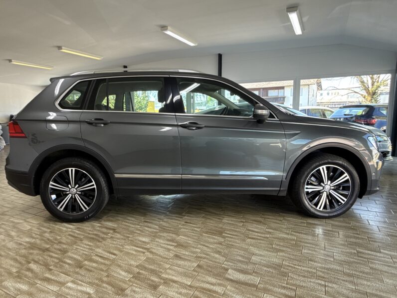 
								Volkswagen Tiguan 2.0TSI 4Motion/Keyless/Kamera/ACC/Leder full									