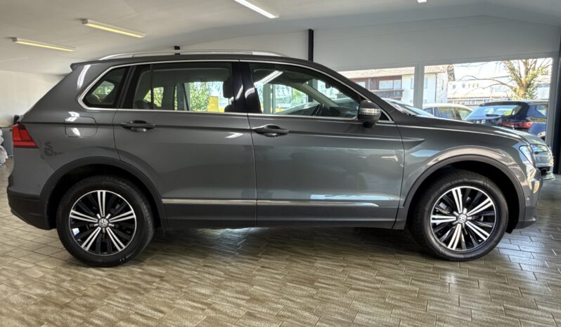 
								Volkswagen Tiguan 2.0TSI 4Motion/Keyless/Kamera/ACC/Leder full									