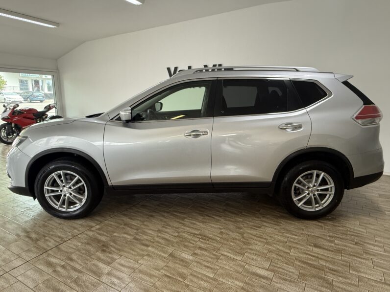 
								Nissan X-Trail Acenta/Pano/360Kamera/Navi/DAB full									
