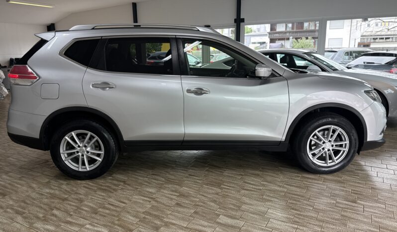 
								Nissan X-Trail Acenta/Pano/360Kamera/Navi/DAB full									