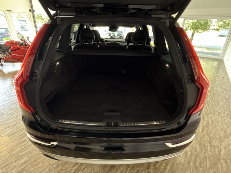 
								Volvo XC90 Inscription AWD/Keyless/AHK/High Beam/Memory full									