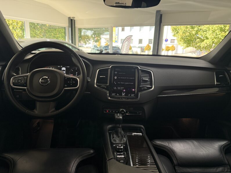 
								Volvo XC90 Inscription AWD/Keyless/AHK/High Beam/Memory full									
