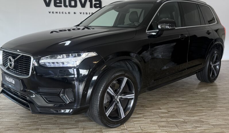 
								Volvo XC90 D5 R Design AWD/Pano/HuD/Standheiz./AHK full									