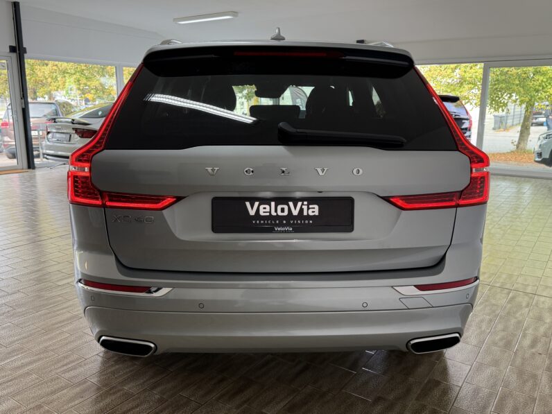 
								Volvo XC60 Inscription AWD/Massage/Sitzbel./Kamera/AHK full									