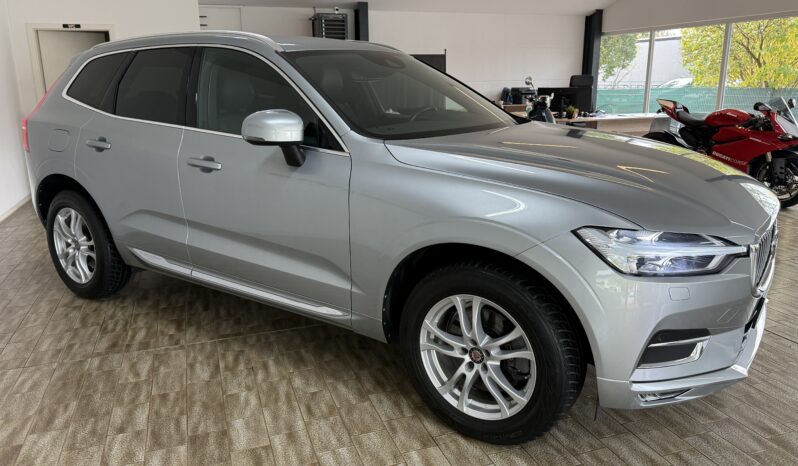 
								Volvo XC60 Inscription AWD/Massage/Sitzbel./Kamera/AHK full									