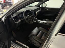 
										Volvo XC60 Inscription AWD/Massage/Sitzbel./Kamera/AHK full									
